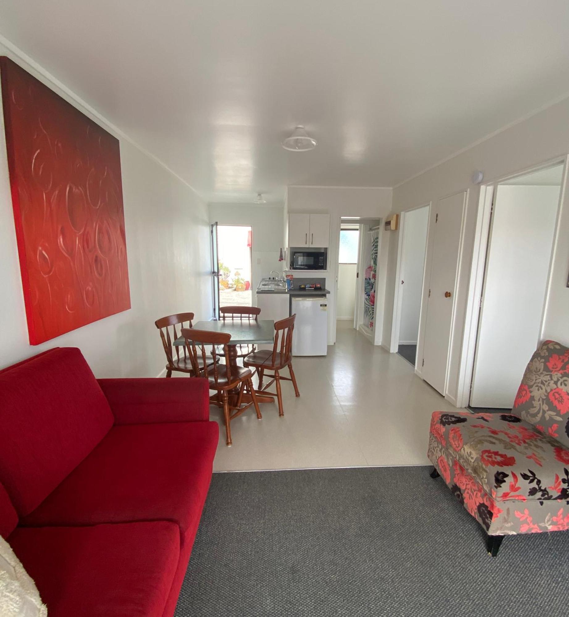 Opononi Lighthouse Motel Extérieur photo